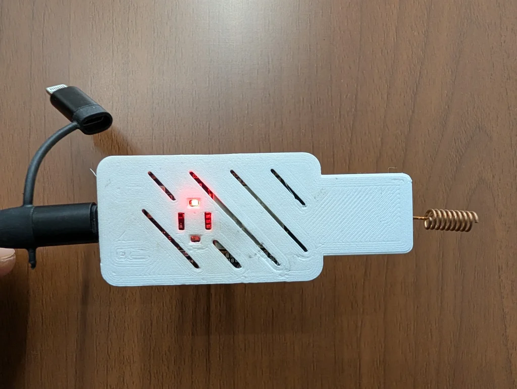 Elektroniczny projekt DIY w obudowie z druku 3D